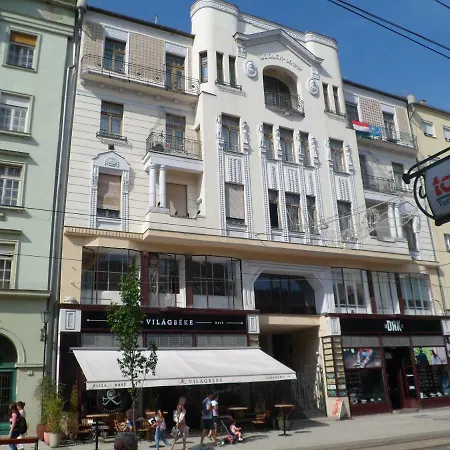 Central Apartman Apartment