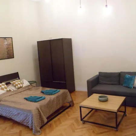 Central Apartman * Miskolc