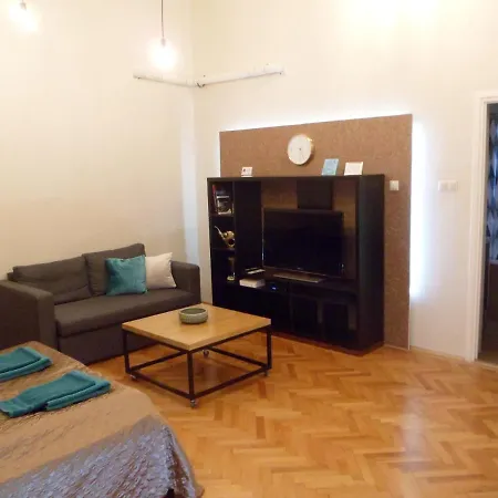 Apartment Central Apartman